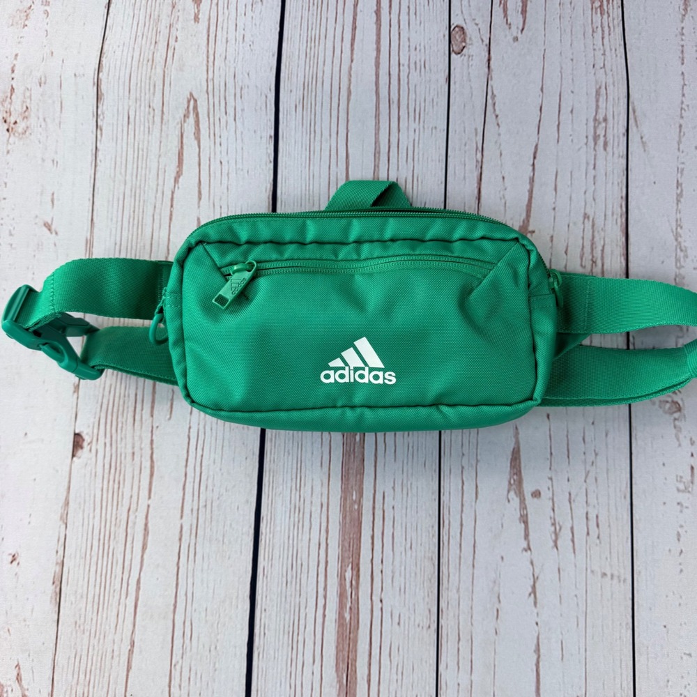Adidas Green Waist Bag Fanny Pack Adjustable Strap Logo 90288